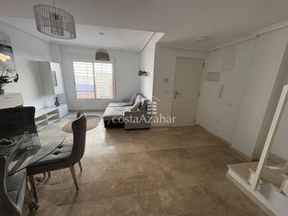 Casa adosada en alquiler en Onda