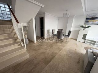 Casa adosada en alquiler en Onda