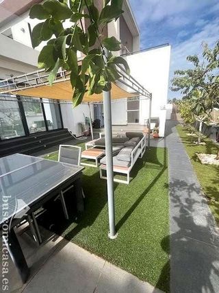 Chalet en venta en Linares