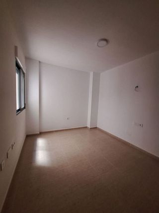 Piso en alquiler en Albatera