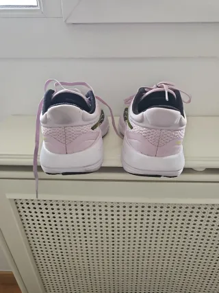 Zapatillas Puma Mujer Rosa y Negro