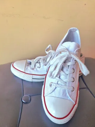 Zapatillas blancas Talla 33