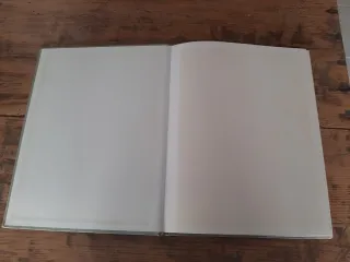 Qui Parigi, libro Touring Club Italiano