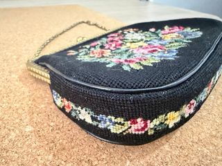 Bolso vintage floral needlepoint 1950s
