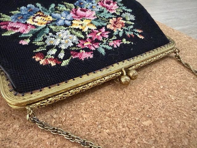 Bolso vintage floral needlepoint 1950s
