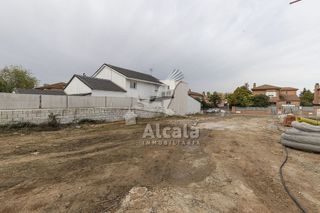 Terreno en venta en Camarma de Esteruelas