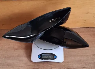 NINA RICCI,  salones escultóricos,  número 43.