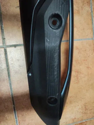 Cubre escape Kinco Agility 125