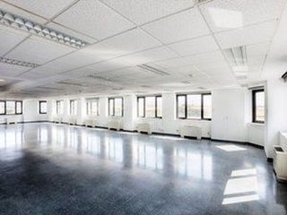 Oficina en alquiler en Santa Perpètua de Mogoda