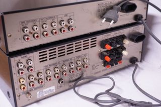 SOLO Sony TA-V710 Amplificador Integrado Negro