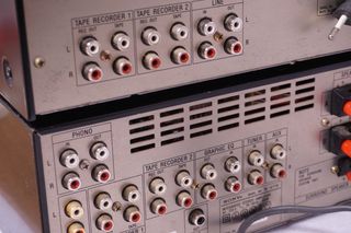 SOLO Sony TA-V710 Amplificador Integrado Negro