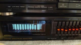 SOLO Sony TA-V710 Amplificador Integrado Negro