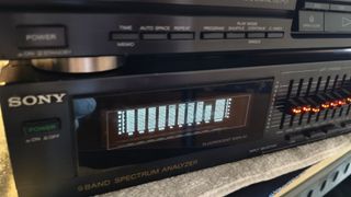 SOLO Sony TA-V710 Amplificador Integrado Negro