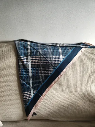 Pañuelo Tous 120x120 cm