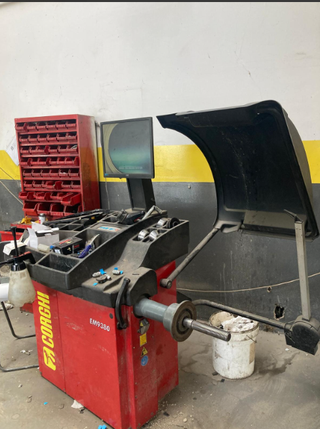 Equilibradora Corghi EM9380