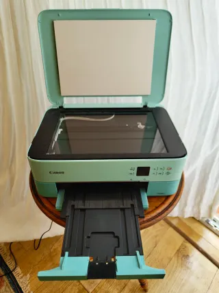 Impresora Canon Multifunción.