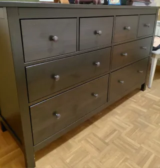 Mueble aparador de madera negro