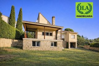 Chalet en venta en Pedrezuela