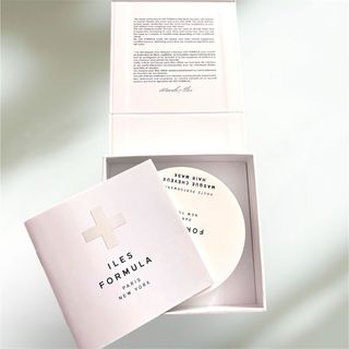 Iles Formula Haute Performance Hair Mask