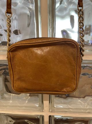 Mala Pele Castanha - Gloria Ortiz