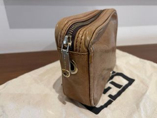 Mala Pele Castanha - Gloria Ortiz