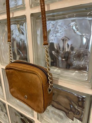 Mala Pele Castanha - Gloria Ortiz