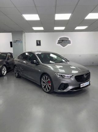 Opel Insignia Gsi 210 cv