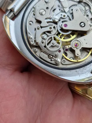 Revue valjoux 7734