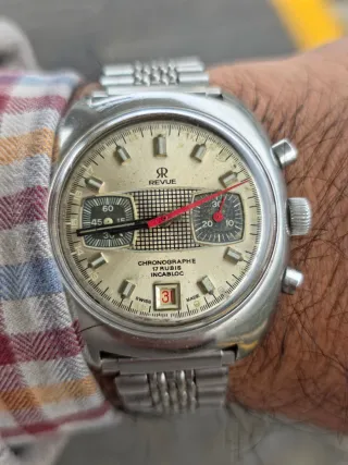 Revue valjoux 7734