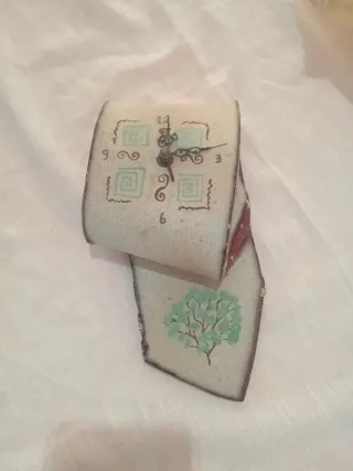 Reloj de pared decorativo