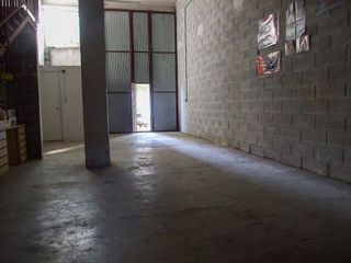 Local comercial en venta en Barbastro