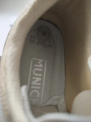 Zapatillas Munich Beige y Gris