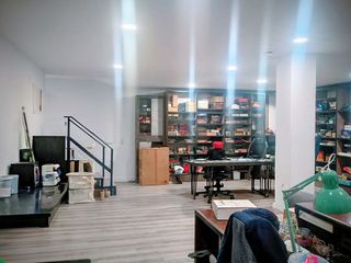 Piso en venta en Pueblo Nuevo en Madrid