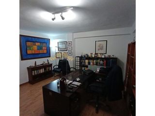 Oficina en venta en Centro en Cáceres