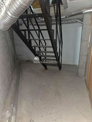 Local comercial en venta en Hospital en Jaén