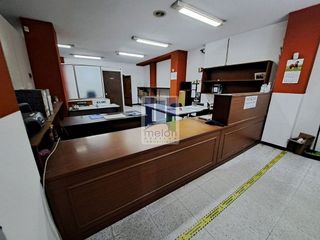 Local comercial en venta en Plaza España - Villa Pilar - Reyes Católicos - Vadillos en Burgos