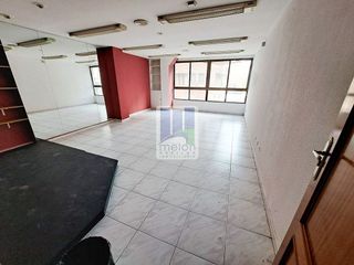 Local comercial en venta en Plaza España - Villa Pilar - Reyes Católicos - Vadillos en Burgos