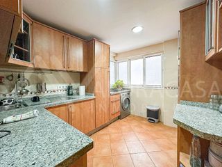 Piso en venta en Parque Ayala - Jardín de la Abadía - Huelín en Málaga