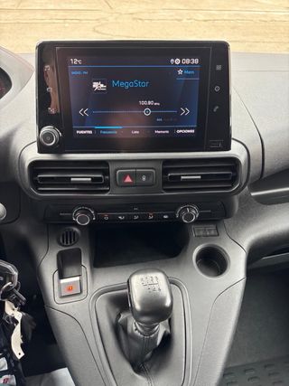 Peugeot Partner 2022 100cv