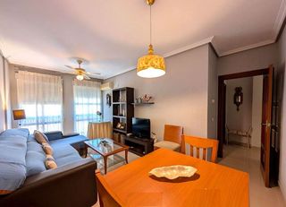 Piso en venta en Linares