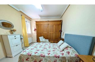 Piso en venta en Linares