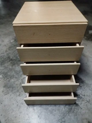 Mobile cassettiera in legno