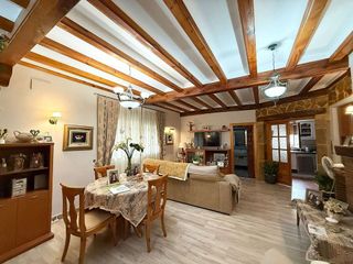 Casa en venta en Elda