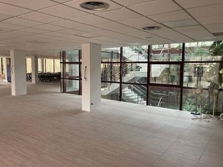 Oficina en alquiler en La Florida - El Plantío en Madrid