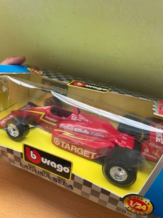 Coches Burago 1:24: Alpine, Beetle, Laguna Seca