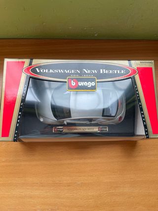 Coches Burago 1:24: Alpine, Beetle, Laguna Seca