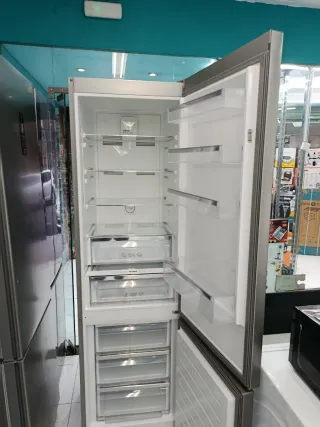 Nevera marca smeg 2,m garantía + entrega