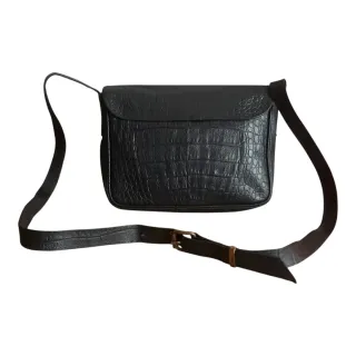 Bolso Fendi bandolera cuero labrado 70s