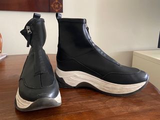 Botines negros cremallera talla 39