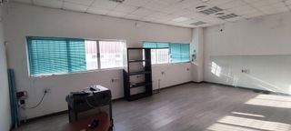 Nave industrial en alquiler en Palmete en Sevilla